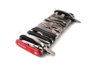 Wenger Giant Offiziersmesser – Made my day