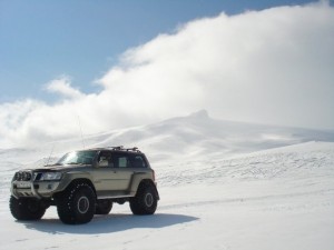 Snaeland - Superjeep