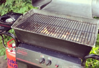 Ich habe Feuer gemacht! #Picknickvorbereitungen (Instagram)